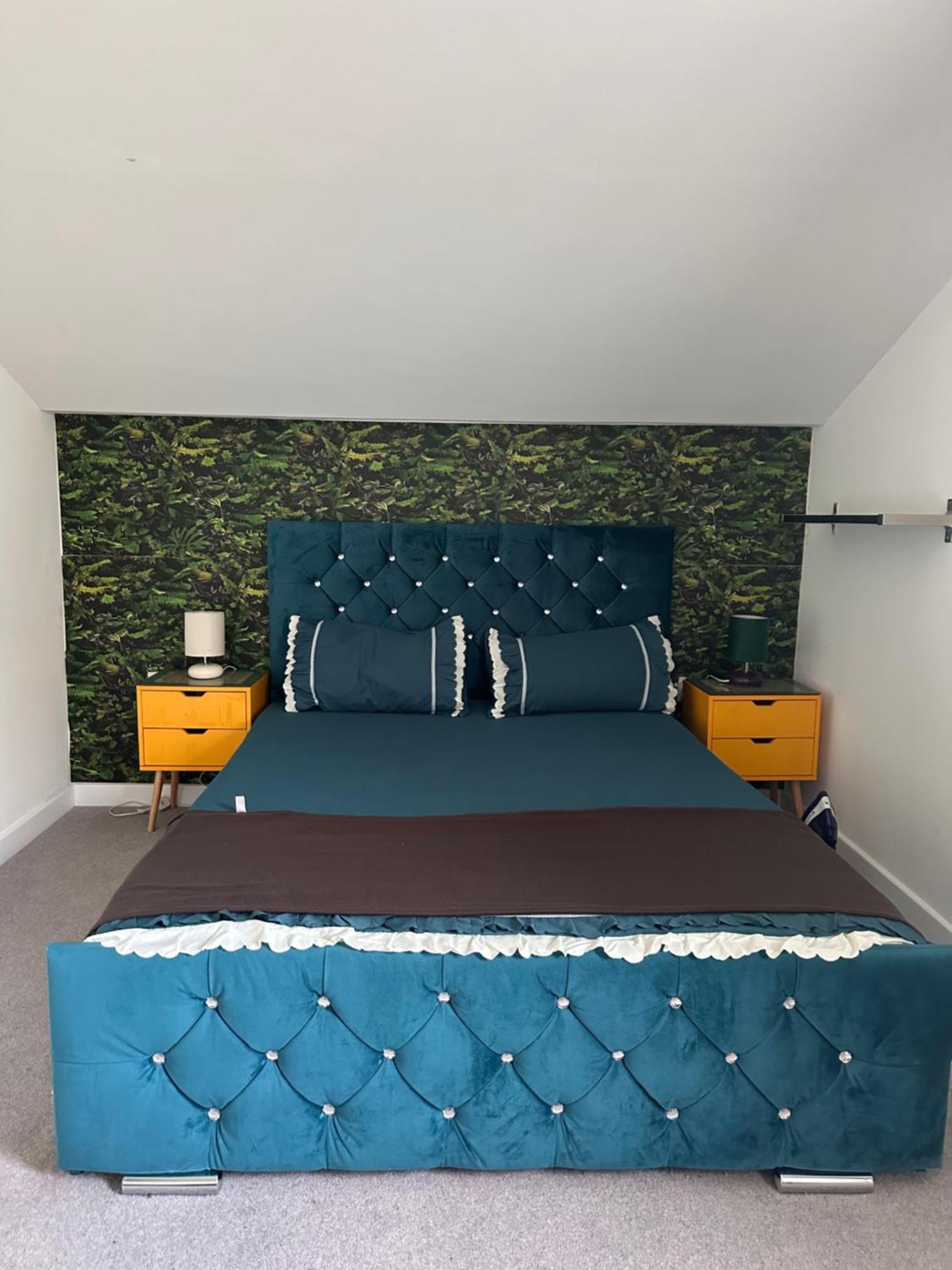 Appartamento Uttsav Green - Affordable London Zone 3 - Accessible Public Transport Esterno foto